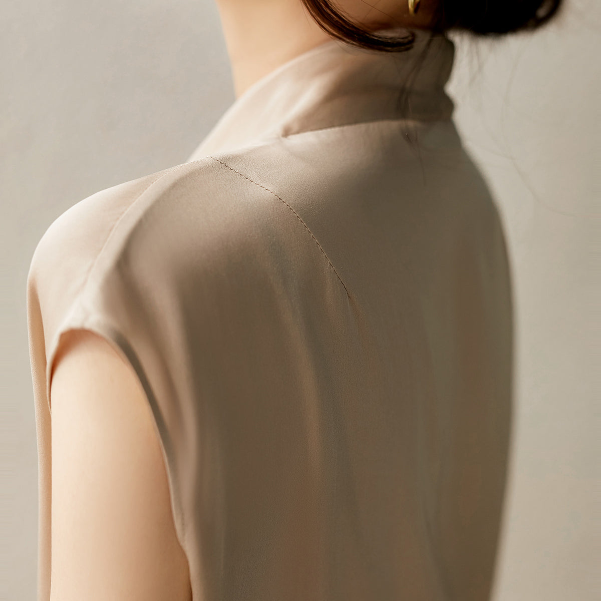 Elegant Summer Women's T-Shirt